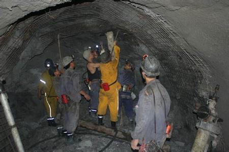 沙湖原种场工程爆破中的危险因素分析以及应对工程爆破危险的措施